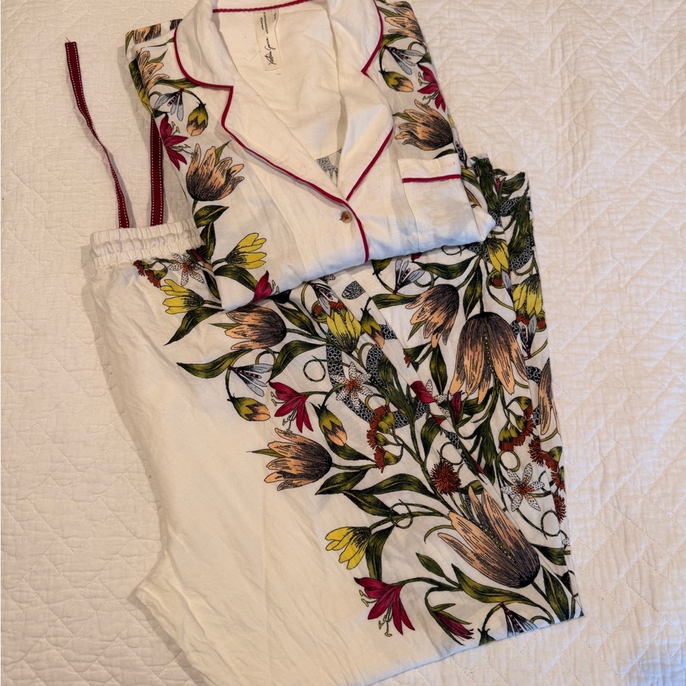 Anthropologie Floral Linen-Blend Pajama Set with Pink Piping